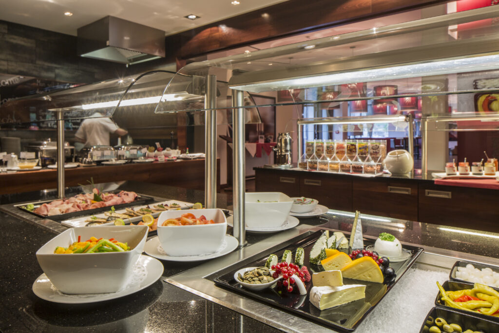 Die Köche des Hotels & Spa Leoben sorgen für die perfekte kulinarische Begleitung.