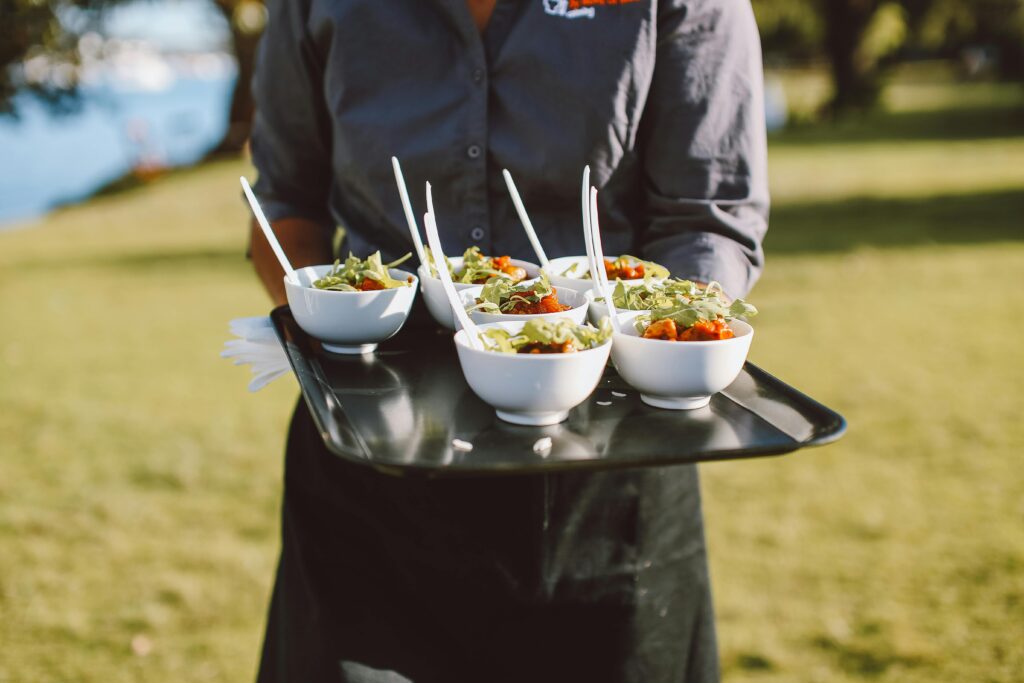 Bowls für das Zero-Waste-Hochzeitsbuffet